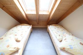  Wohnung 2 (6-7 Personen, 48 m²):